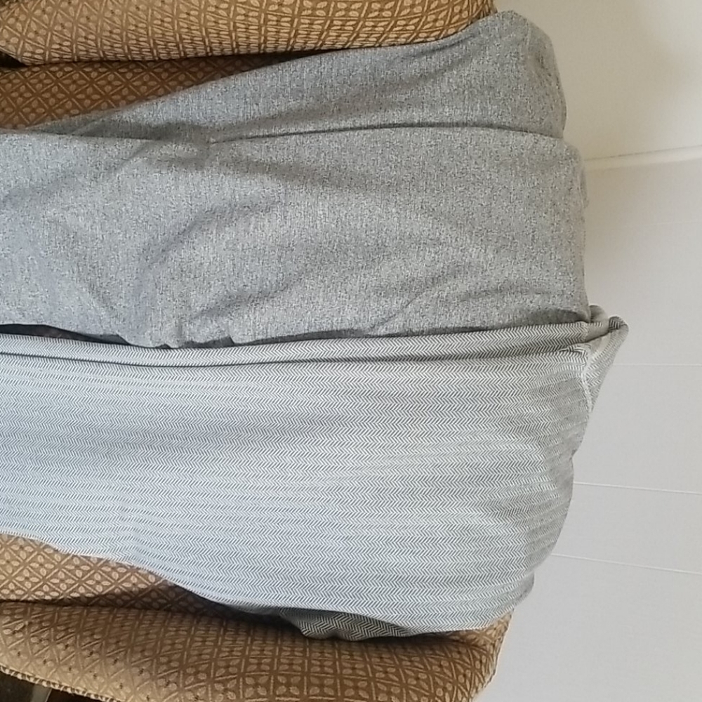 3 pairs of Old Navy Active Wear Leggings